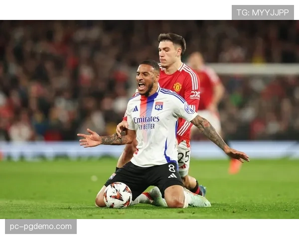 里昂主帅赛前确认，三名主力球员伤愈回归训练